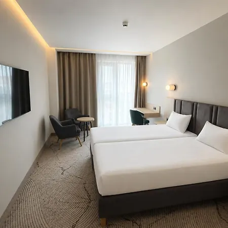 Tower Ξενοδοχείο 4*