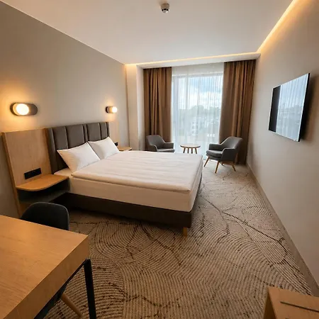 Tower 4* Βρότσλαβ