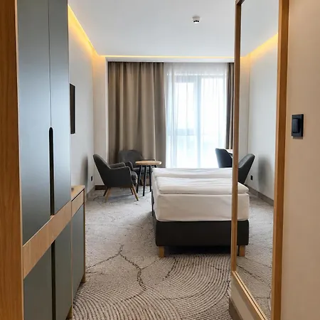 Tower 4*