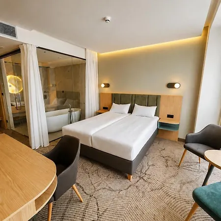 Tower 4*