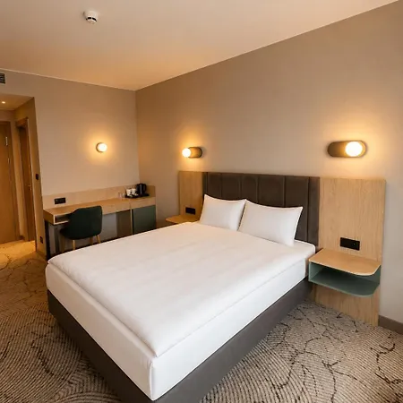 Ξενοδοχείο Tower 4*