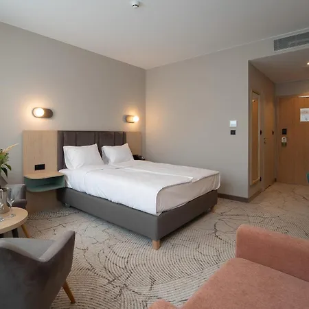 Hotel Tower 4*
