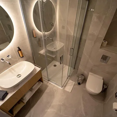 Tower Hotel 4*